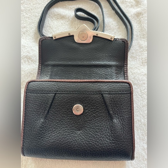 Brighton mini crossbody wallet. - Picture 3 of 15